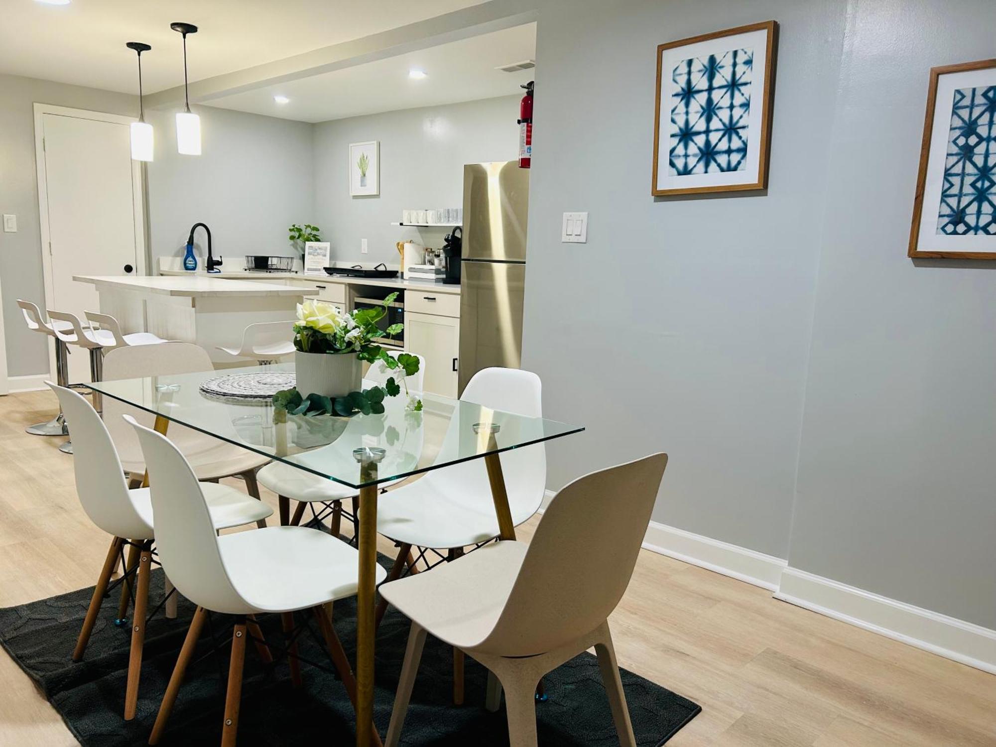 Comfy Lower Lvl Apt With Jetted Tub Near Uptown And Unc Charlotte Dış mekan fotoğraf